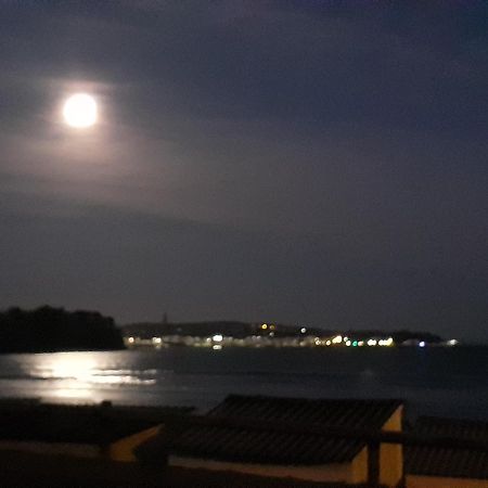 Le Studio Du Ris Douarnenez Exteriör bild