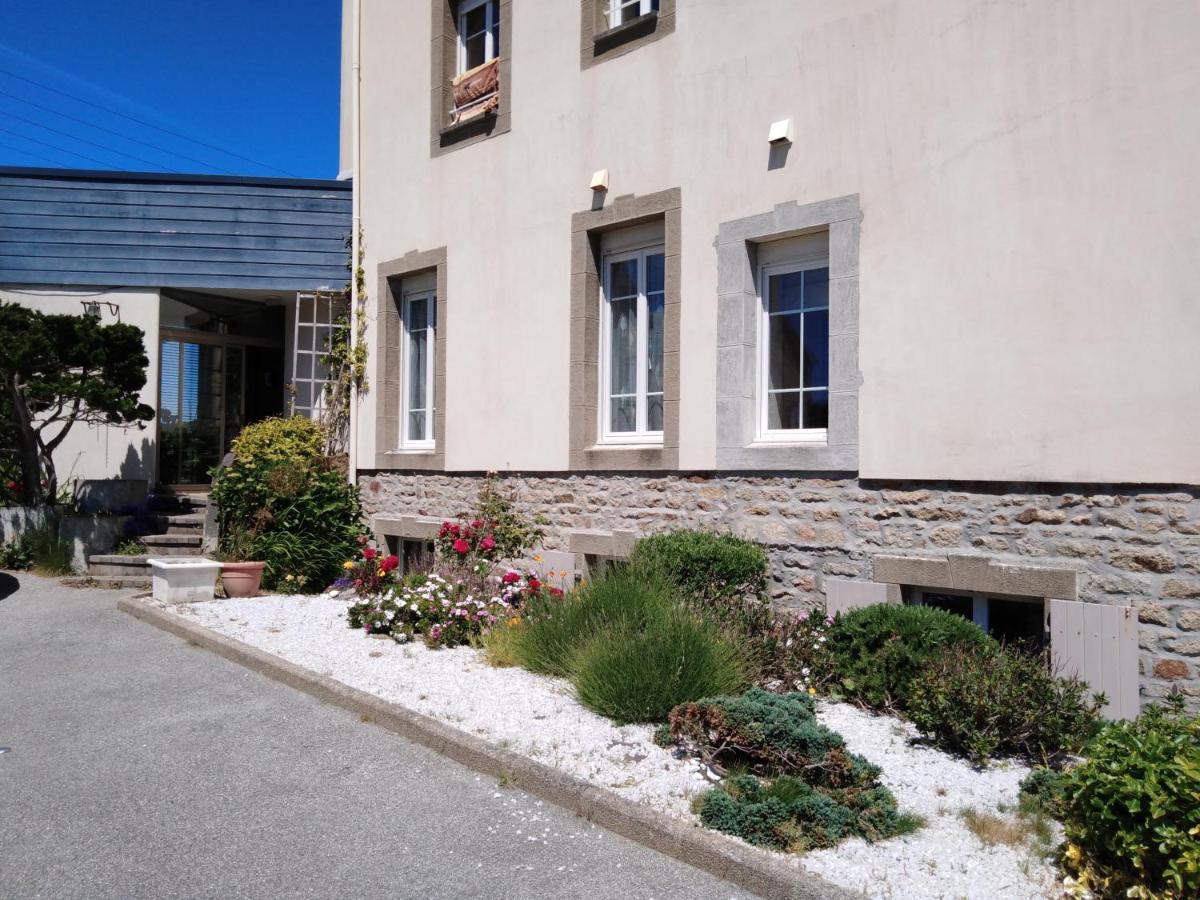 Le Studio Du Ris Douarnenez Exteriör bild
